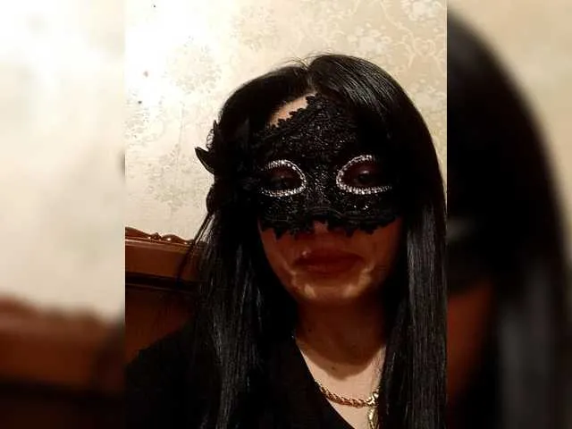 Offline Vika-62 on BongaCams