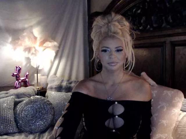 Offline xtinastar on BongaCams