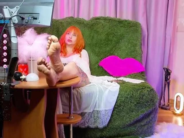 Offline your-amazon4rever-wild on BongaCams