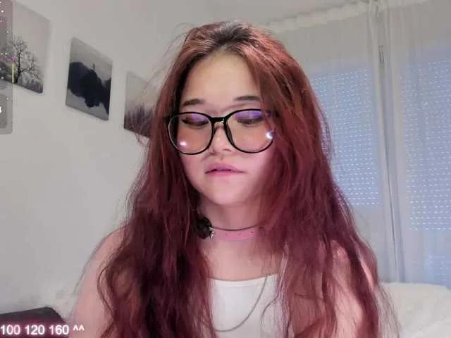 Offline yourelizzi on BongaCams