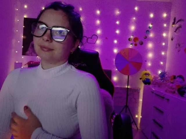 Freechat YreneA on BongaCams