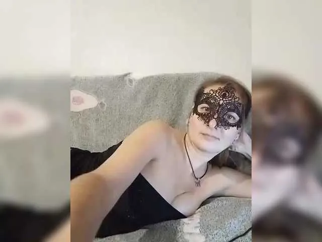 Offline Yulia777 on BongaCams