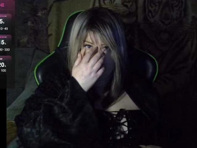 Offline Yuliia on BongaCams