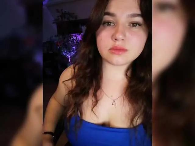 Offline Yulua1285 on BongaCams