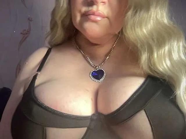 Offline Zipper1970 on BongaCams