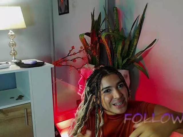 Freechat zoeyfox on BongaCams