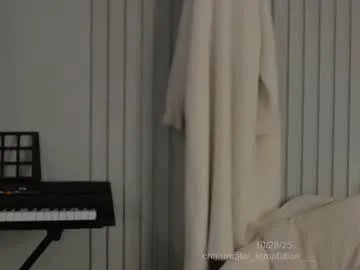 Freechat _temptation___ on Chaturbate