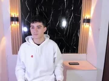 Freechat alejo_gray1 on Chaturbate