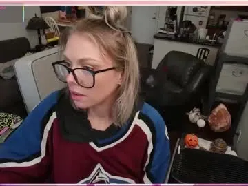 Freechat aliceliddell710 on Chaturbate