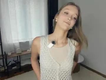 Freechat alicemelison on Chaturbate