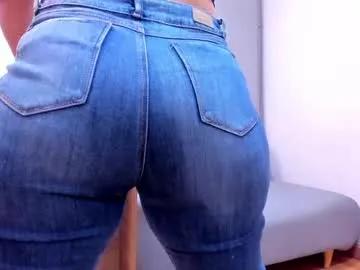 alishapalmer — GOAL: Spanks and Claps [199 tokens remaining] Would you like to see my ass bouncing hard?  Offer Clap Clap x 100 tks #curvy #bigass #oilshow #anal #pawg