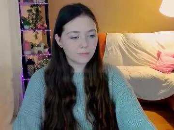 Freechat alluringeyess on Chaturbate