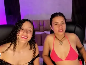 Freechat alondraandsweet on Chaturbate