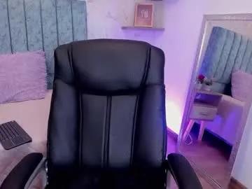 Chaturbate amelia_fry is Freechat amelia_fry — #pawg #young #blowjob #daddy #tease