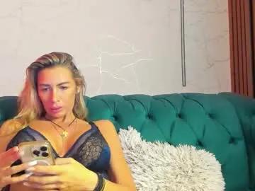 Freechat angel_wow_ on Chaturbate