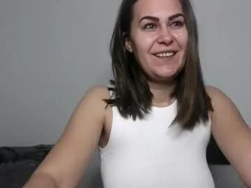 Freechat antonia1313 on Chaturbate