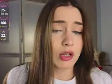 appleeepie — Hello, I'm Vicky! My private office is open. Join my fanclub and listen to the new ALBOMS!!! #18 #shy #lovense #bigass #smalltits GOAL:lick and bite lips [0 tokens remaining]