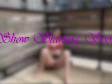 Freechat ari_lovexo on Chaturbate