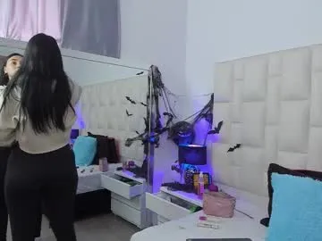 Freechat ariana_rouse_ on Chaturbate