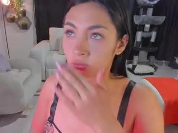 Freechat artemis_020 on Chaturbate