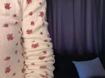 Freechat avgustajemes on Chaturbate