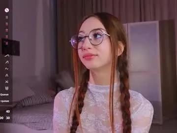 Freechat avrillemell on Chaturbate