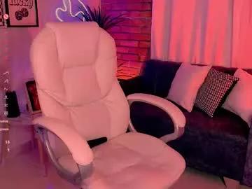 Freechat beautifulchleo on Chaturbate