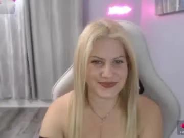 Freechat bellastar84 on Chaturbate