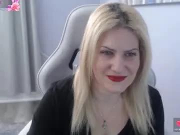 Freechat bellastar84 on Chaturbate