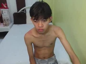 Freechat bigcock_kerbzz on Chaturbate