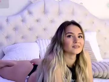 bitefromtemptation — Lets unveal the magical pussy and make the best SQUIRT! #new #couple #squirt #anal #bigass [3333 tokens remaining]