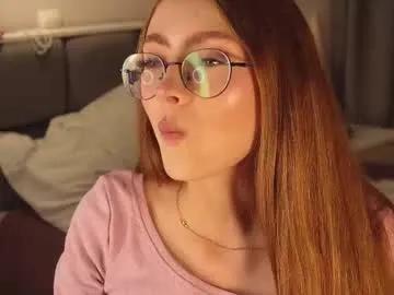 Freechat blissence on Chaturbate