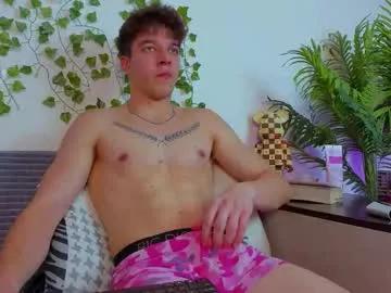 Freechat bravo_maestro on Chaturbate