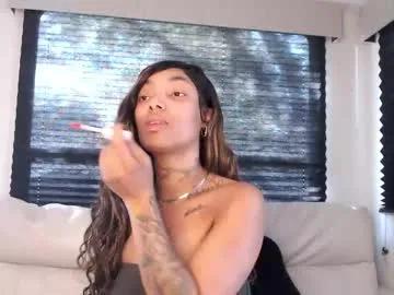 Freechat butterflybootyy on Chaturbate