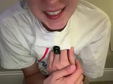 Freechat cherry7_7 on Chaturbate