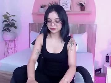 Freechat clara_lu on Chaturbate