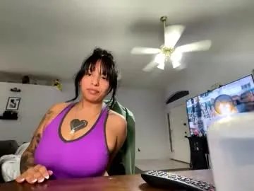 Freechat controllercutie on Chaturbate