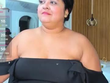 Freechat curvy_beauty_ on Chaturbate