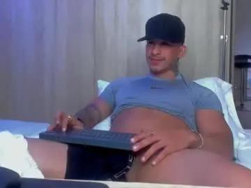 Freechat dammianmilleroficial on Chaturbate