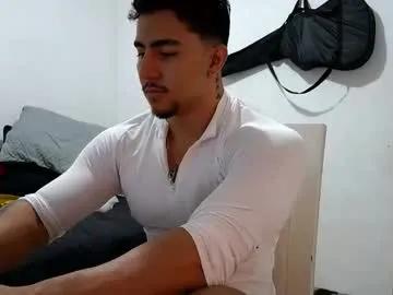 dantevicius — #bigass #bigcock #young #bodybuilding #muscles #toyshow #oil show  Meta: dejar que la imaginacin haga el resto  [907 tokens remaining]