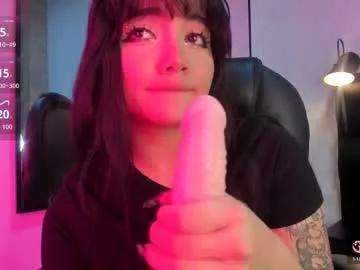 Group darky_doll on Chaturbate