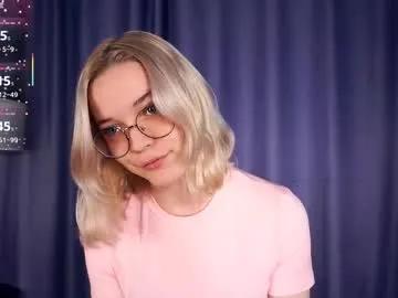 Freechat deannmaslen on Chaturbate