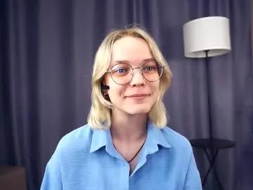 Freechat deannmaslen on Chaturbate