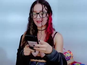 Freechat doux_amer on Chaturbate