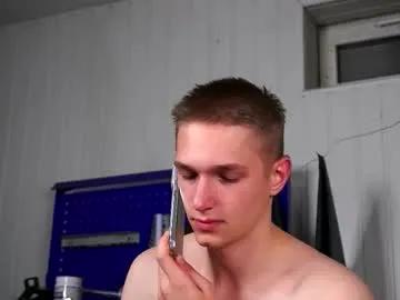 Group dustyn_fox on Chaturbate