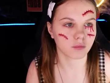 Freechat dyna_bae on Chaturbate