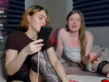 Freechat emiliarhodes on Chaturbate