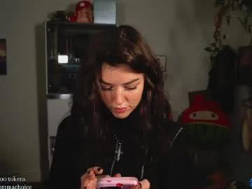 Freechat emmachoice on Chaturbate