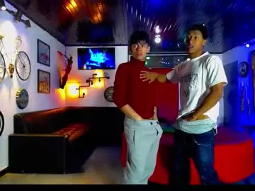 Freechat extrangers on Chaturbate