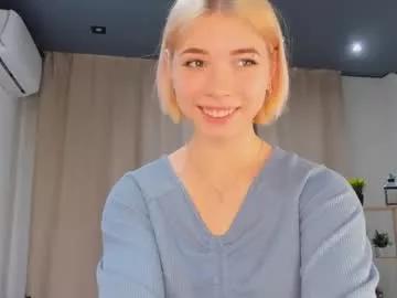 Freechat falinegelling on Chaturbate